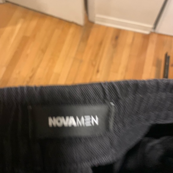 Black pants from fashion nova - Picture 3 of 3